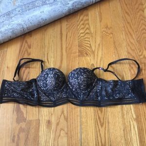 SEXY Black / nude lace bra/bralette NEVER WORN